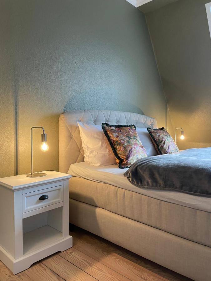 Schoene Grosse 4 Zimmer-Altbauwohnung Κίελο Εξωτερικό φωτογραφία