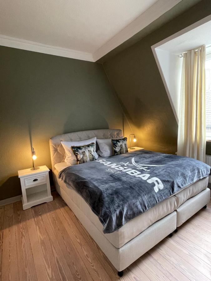 Schoene Grosse 4 Zimmer-Altbauwohnung Κίελο Εξωτερικό φωτογραφία